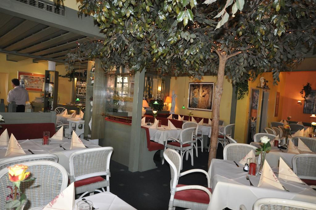 Hotel Restaurant "Athen" Münstermaifeld 외부 사진